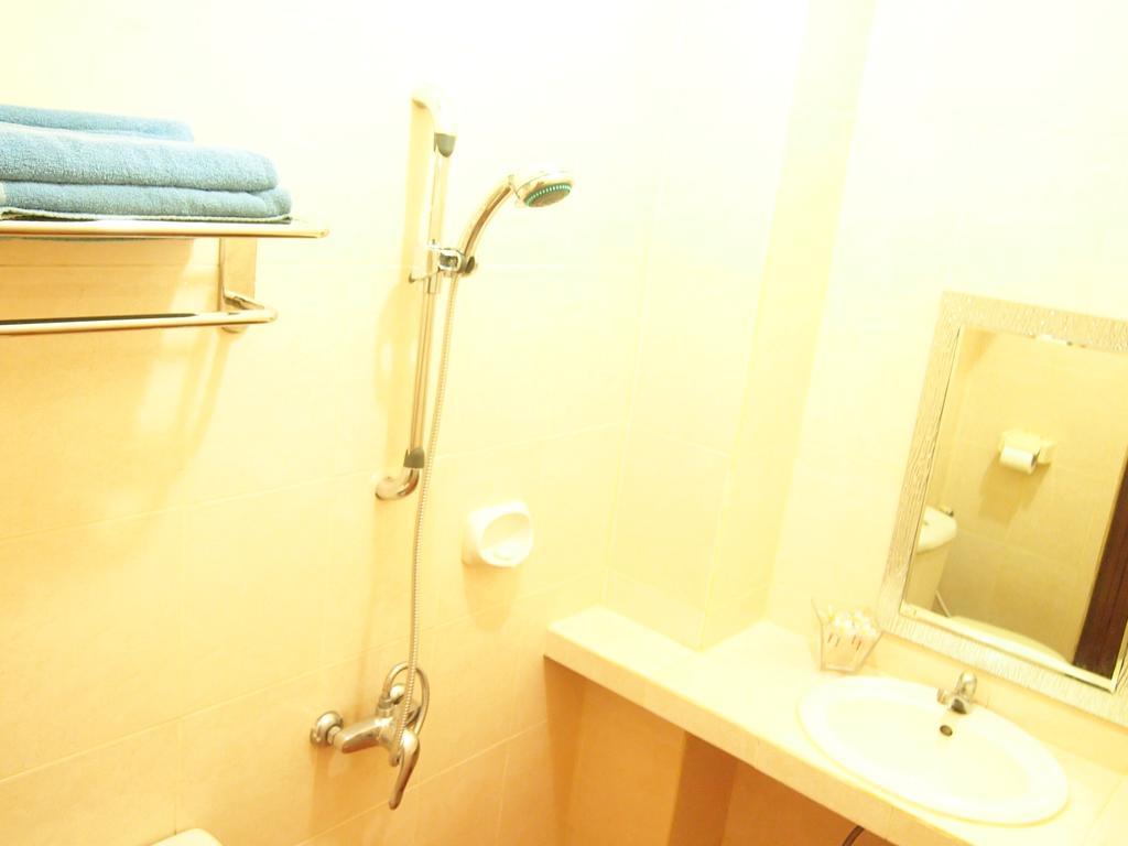 Standard Hotel Batam Habitación foto